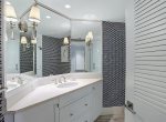 Queen Bedroom 1 - Ensuite Bathroom